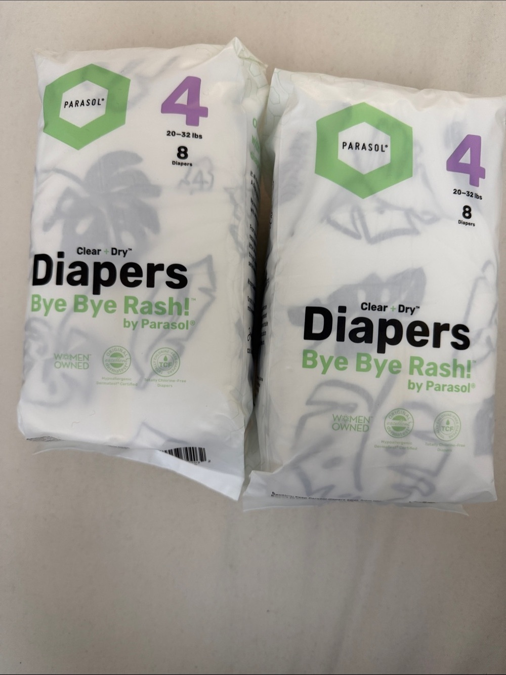 Bye Bye Rash! Size 4 Clear + Dry Diapers Parasol